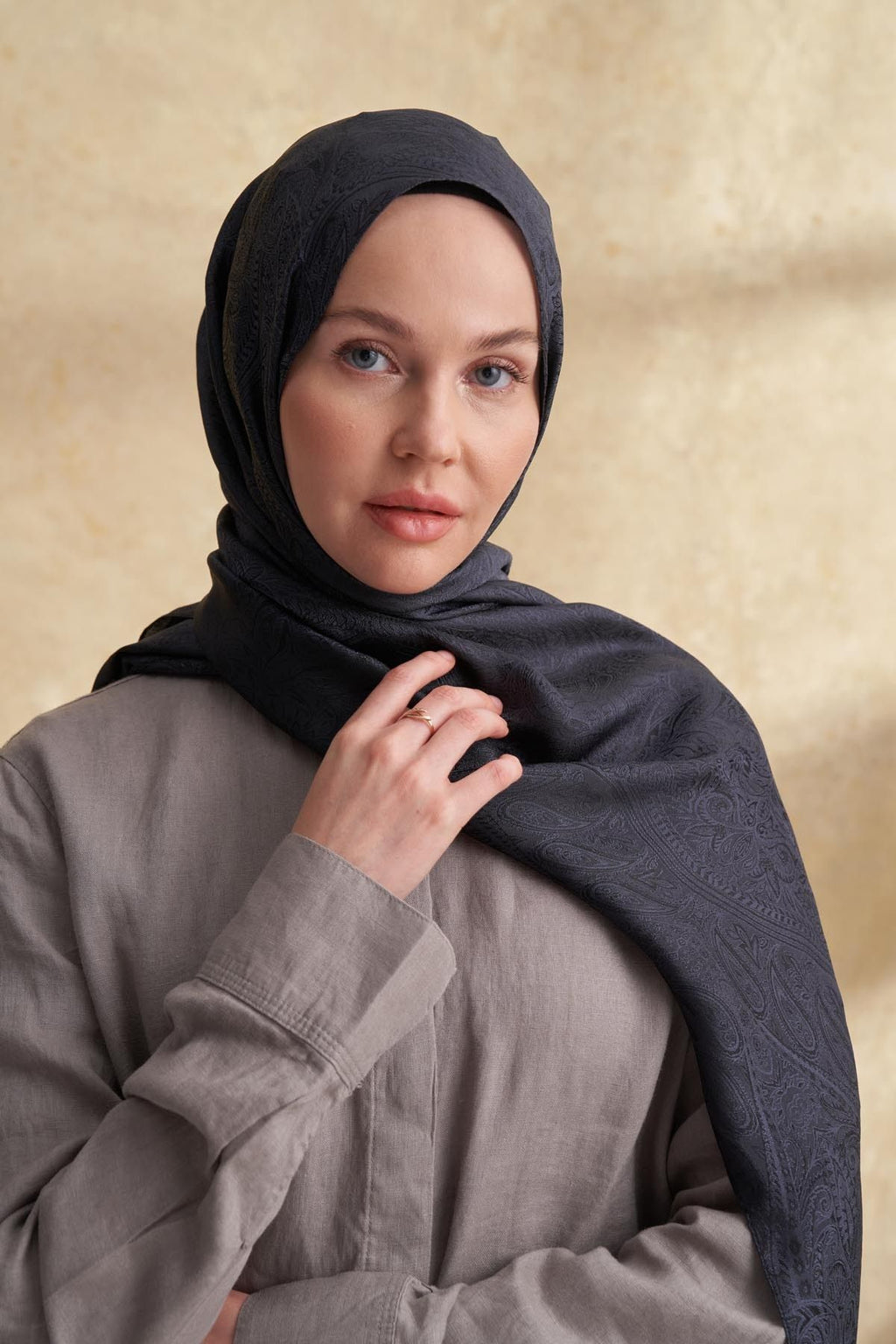 ARMANDA JOSE JAKAR ETHNIC DESEN ŞAL - ANTRASİT