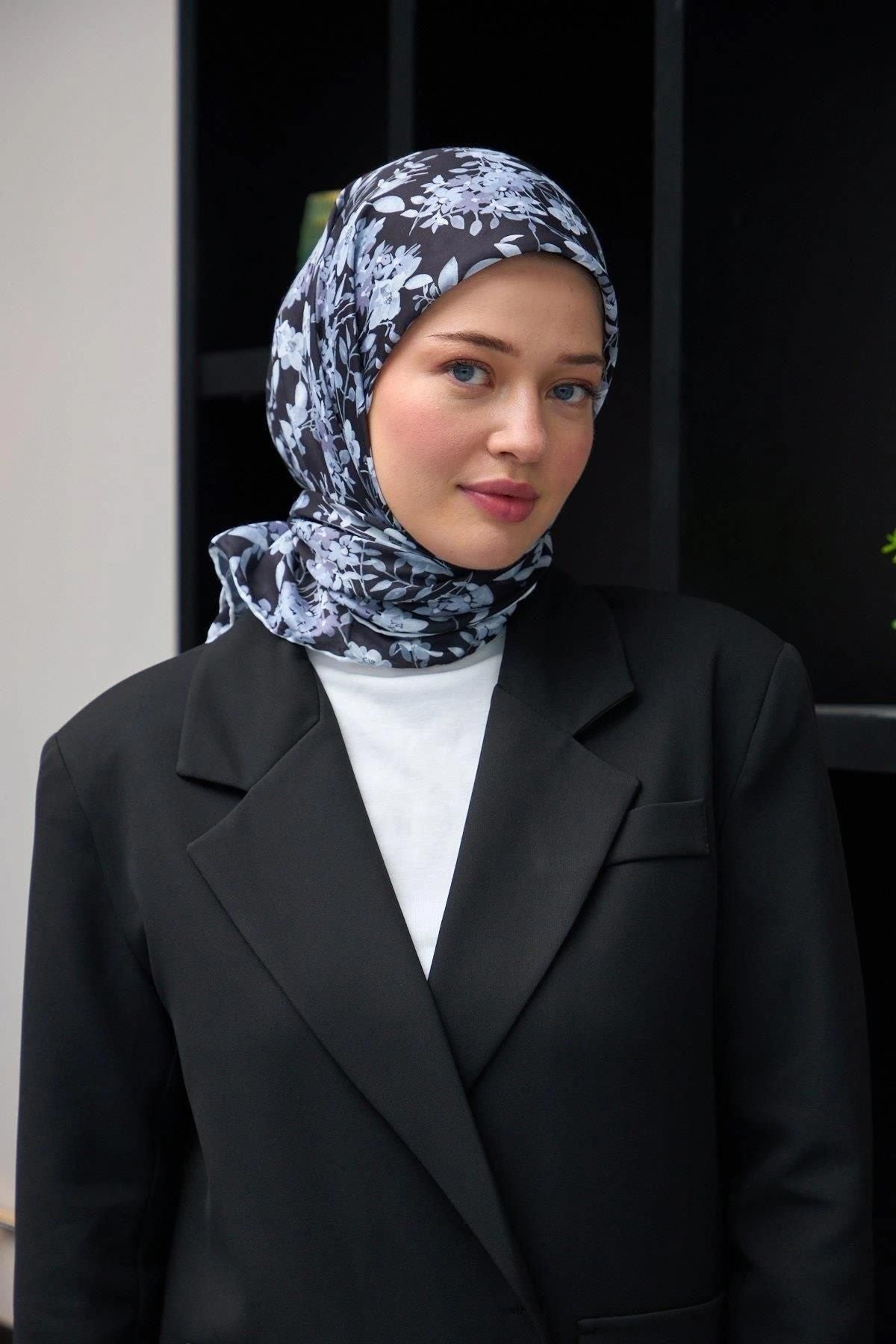İpekhan Harmony Collection Soft Eşarp Siyah Gri 1177-13