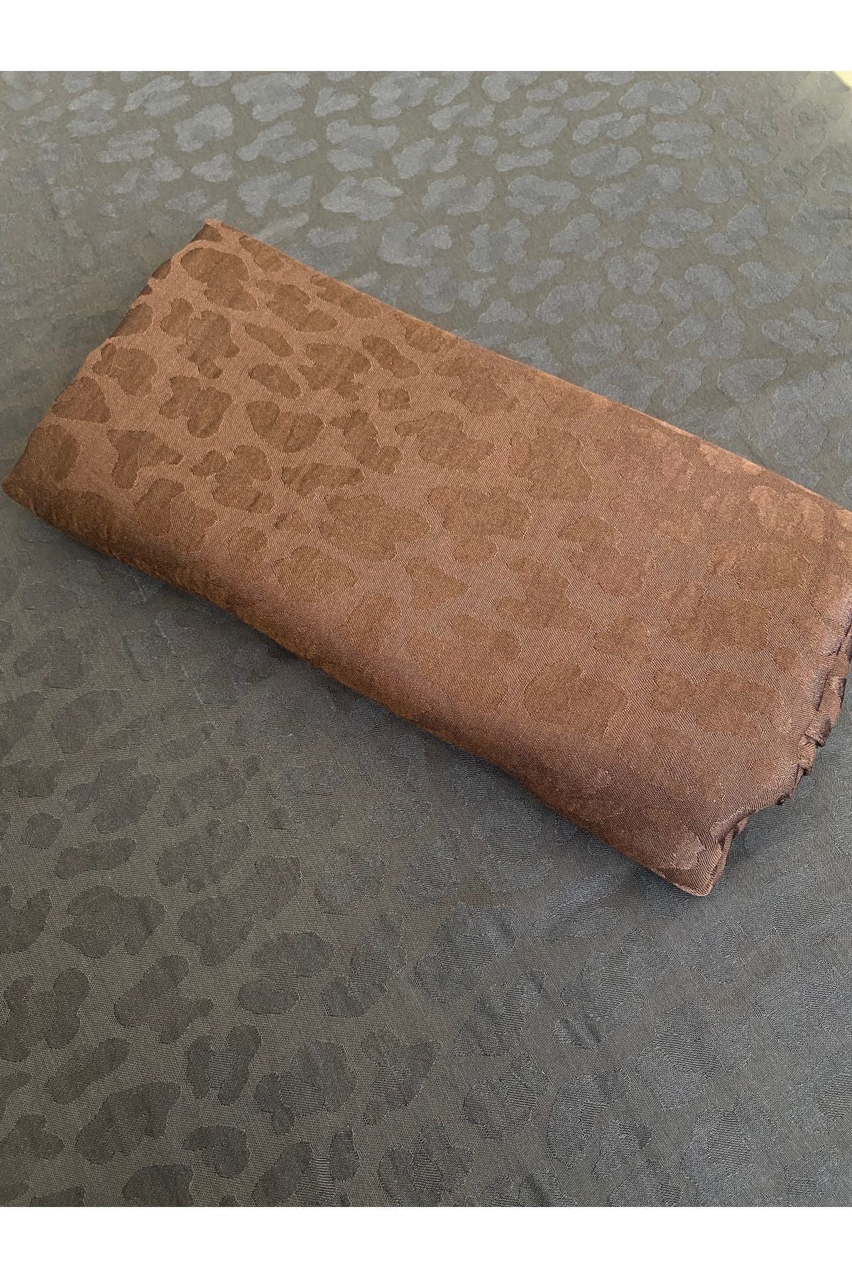 leopar desen pamuklu şal
