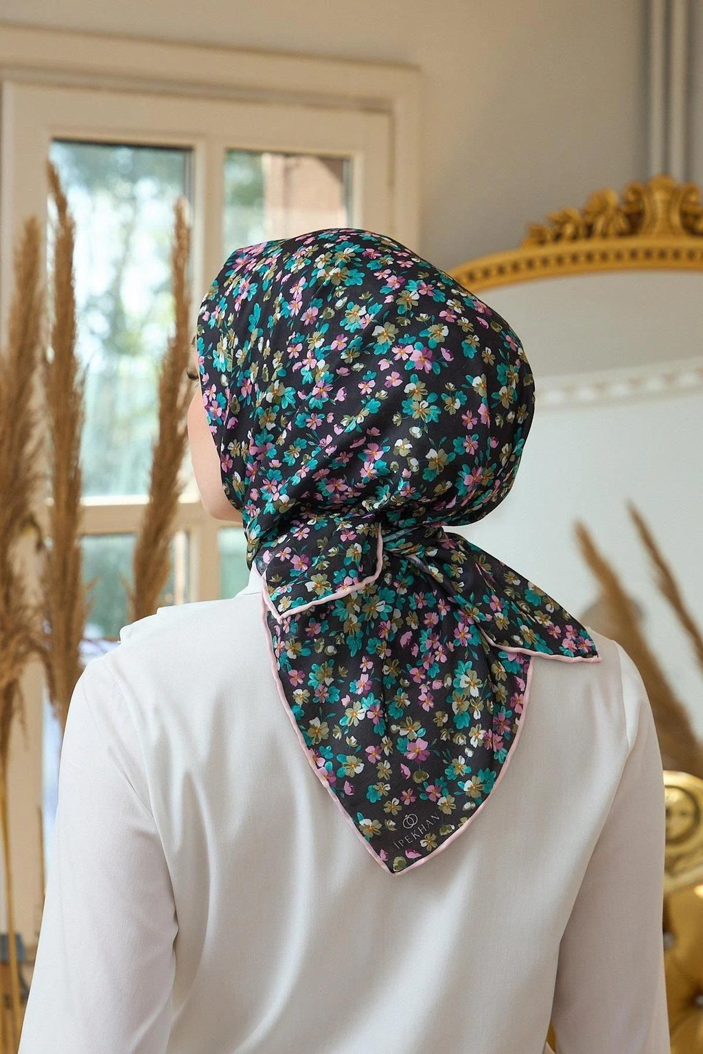 İpekhan Yaz Işıltısı Koleksiyonu Soft Eşarp Siyah Pudra 1191-12
