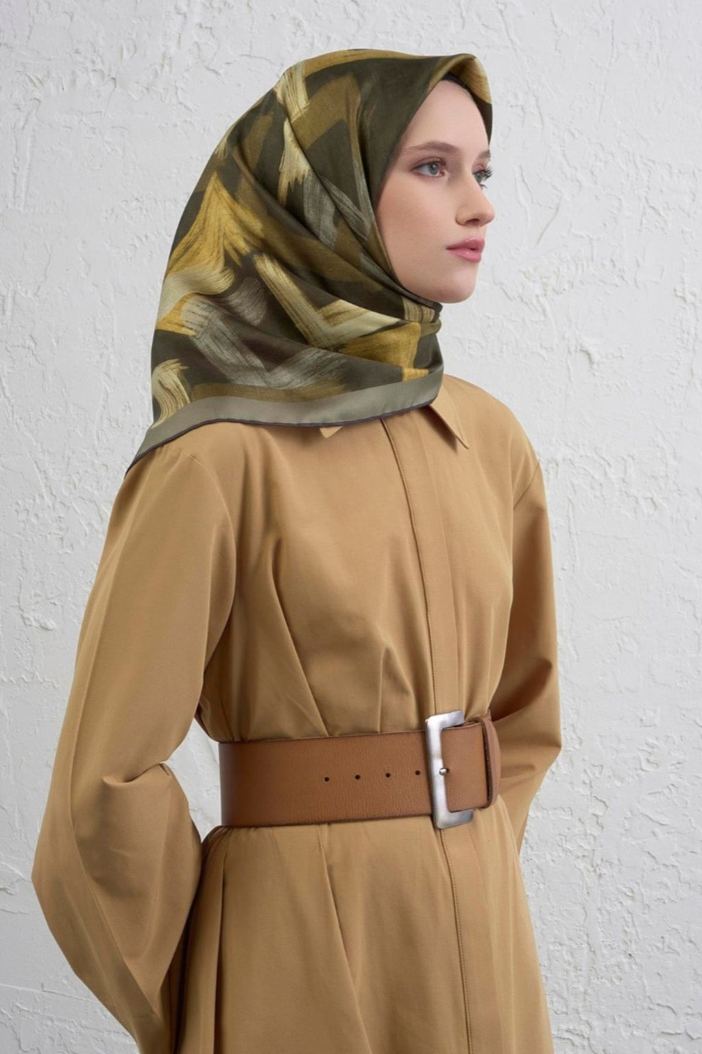 Armine Geometrik Desen Saf İpek Twill Eşarp