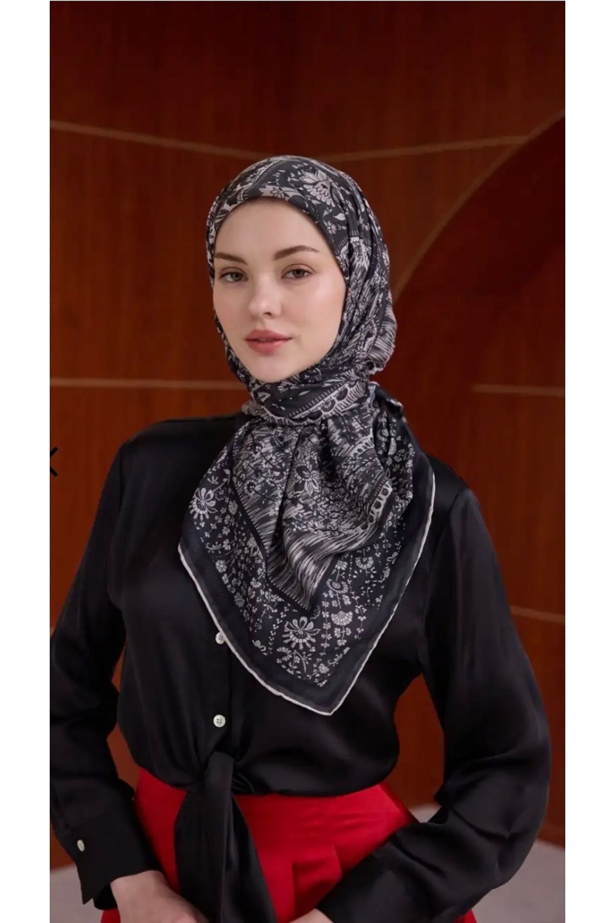 Winter Bloom Soft Eşarp