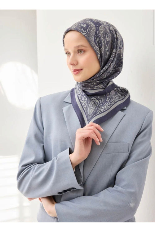 arve noa eşarp